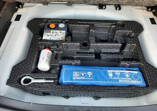 Suzuki SX4 S-Cross cena 66900 przebieg: 71400, rok produkcji 2018 z Tomaszów Mazowiecki małe 562